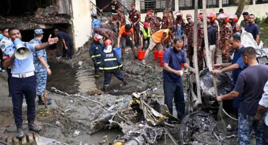 Bangladesh Mourns 31 Dead In Jet Crash